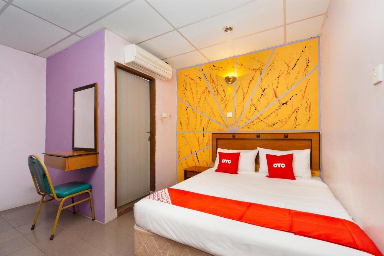 OYO 44101 Hotel DJ Palace Lumut Exterior foto