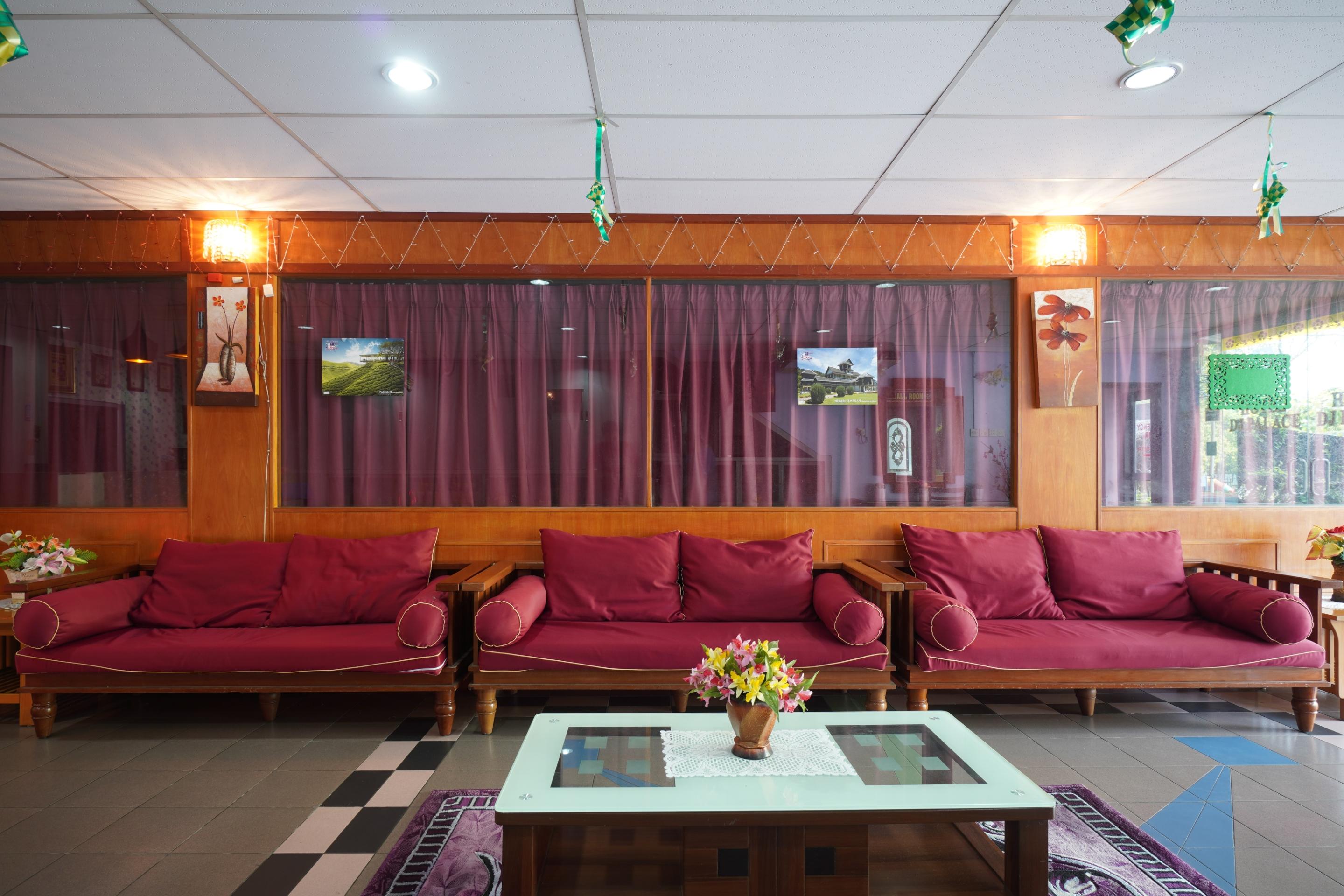 OYO 44101 Hotel DJ Palace Lumut Exterior foto