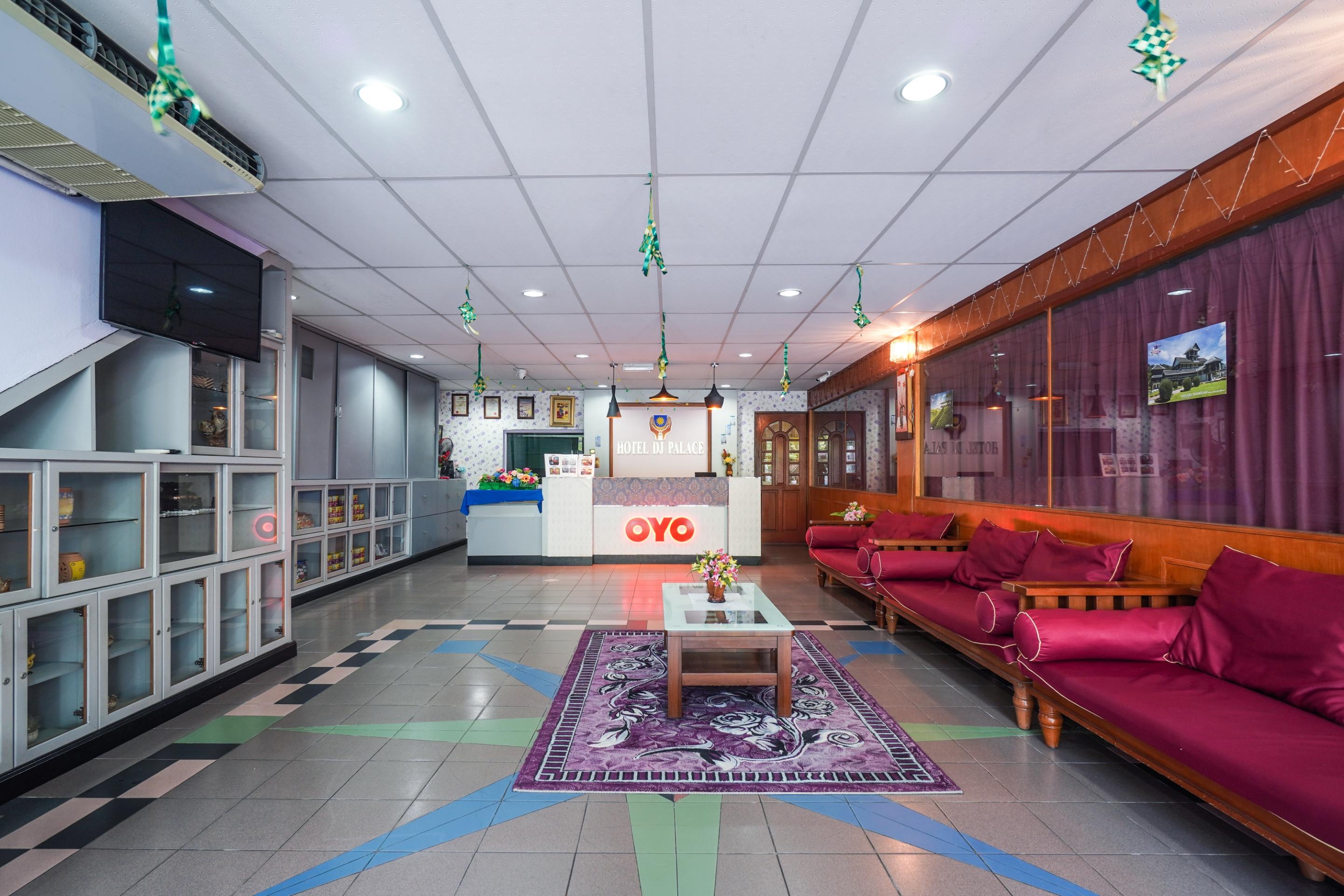 OYO 44101 Hotel DJ Palace Lumut Exterior foto